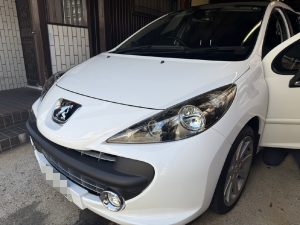 プジョー 207 バッテリー 交換 費用 値段 価格 位置 場所