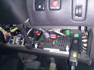 プジョー 206 OBDⅡコネクター