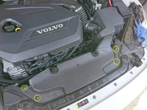 ボルボ V40 バッテリー交換