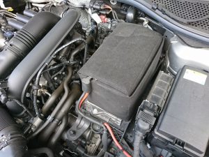 VW パサートB8 バッテリー 交換