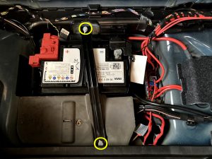 BMW Z4 E89 バッテリー交換 交換方法