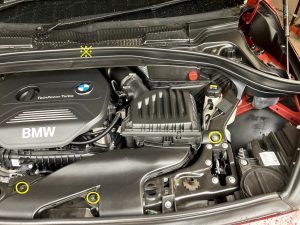 BMW アクティブツアラー F45 218 バッテリー 交換