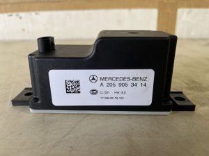 ベンツ Benz W213 サブバッテリー バックアップバッテリー 交換方法 位置 場所