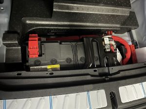 BMW X3 G01 バッテリー 交換 位置 場所 費用 値段 価格
