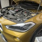 BMW X2 F39 バッテリー 交換 費用 値段 場所 位置 価格 リセット