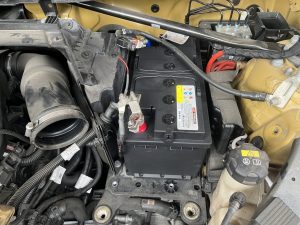 BMW X2 F39 バッテリー 交換 費用 値段 場所 位置 価格 リセット