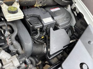 シトロエン DS5 バッテリー 交換 費用 値段 価格 位置 場所