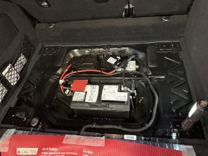 ベンツ Benz W463A バッテリー 交換 費用 値段 価格 位置 場所