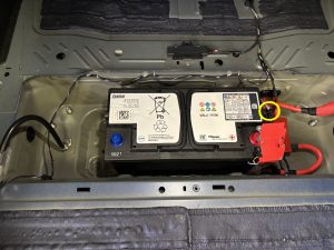 BMW G20 320d バッテリー 交換 費用 値段 価格 位置 場所