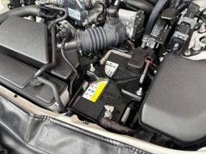 ND ロードスター バッテリー 交換 費用 値段 価格 位置 場所