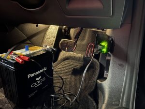 BMW F44 218d バッテリー 交換 費用 値段 価格 位置 場所
