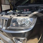 JEEP コンパス MK バッテリー 交換 費用 値段 価格 位置 場所