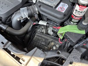 JEEP コンパス MK バッテリー 交換 費用 値段 価格 位置 場所