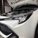 カローラ スポーツ バッテリー 交換 費用 値段 価格 位置 場所
