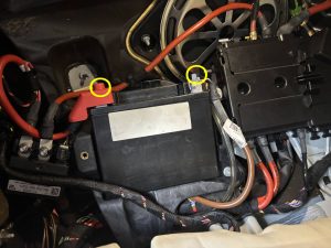 ベンツ W213 バックアップバッテリー 交換 費用 値段 価格 位置 場所