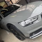 アウディ A4 B9 オールロードクワトロ B9 バッテリー 交換 費用 値段 価格 位置 場所