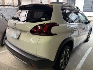プジョー 2008 A94 バッテリー 交換 費用 値段 価格 位置 場所