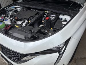プジョー 308 P51 P52 バッテリー 交換 費用 値段 価格 位置 場所
