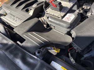 JEEP パトリオット バッテリー 交換 費用 値段 価格 位置 場所