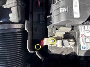 Benz GLB X247 バッテリー 交換 費用 値段 価格 位置 場所