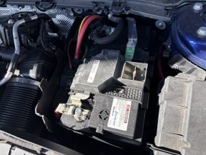 Benz GLB X247 バッテリー 交換 費用 値段 価格 位置 場所