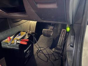 BMW Z4 G29 バッテリー 交換 費用 値段 価格 位置 場所