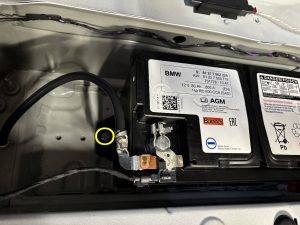 BMW Z4 G29 バッテリー 交換 費用 値段 価格 位置 場所