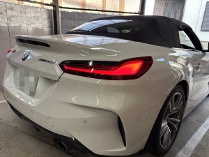 BMW Z4 G29 バッテリー 交換 費用 値段 価格 位置 場所