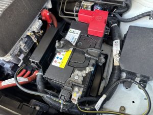 リーフ ZE1 バッテリー交換 費用 値段 価格 位置 場所